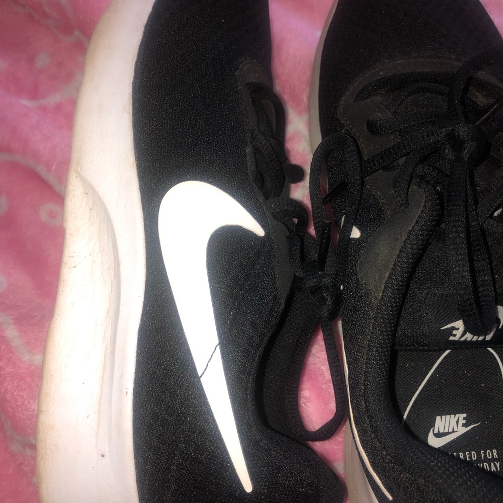 Nike Black and White Athletic Shoes